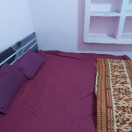 Kanti Devi Seva Sadan Mathura Exterior foto